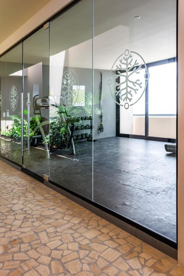 Big Studio At Kaab By The Beach With Roof Top Pool, Sauna And Jacuzzi Near Paseo Del Carmen Mall Playa del Carmen Exteriör bild